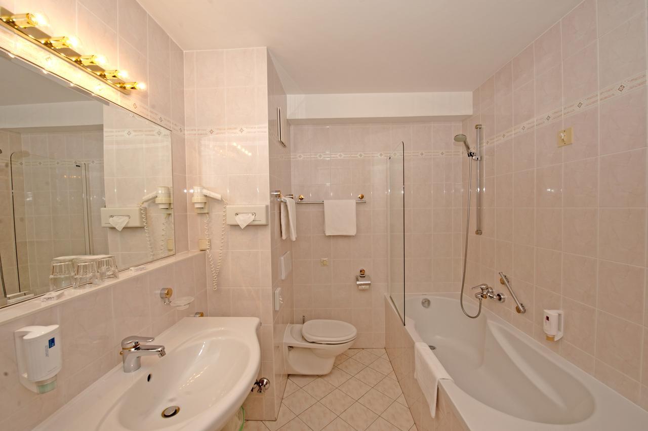 Residenz Appartements 巴德加斯坦 外观 照片